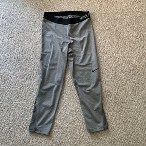 Nike Pro Dri Fit Cropped Leggings